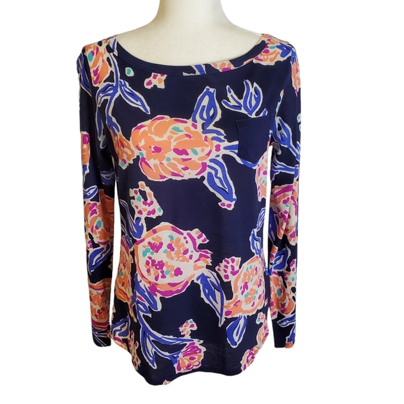 Lilly Pulitzer Tops - Lilly Pulitzer Talia Top Women Medium Navy Floral Resortwear Beach Comfy Coastal